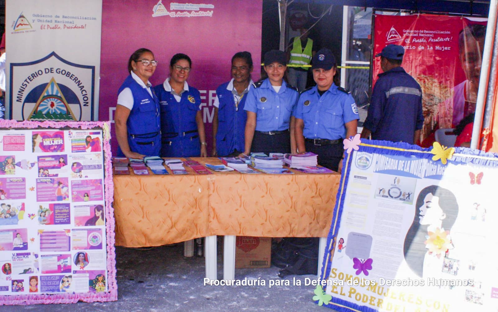 Procuraduría para la Defensa de los Derechos Humanos participa en feria “Derechos de la Mujer” en la ciudad de Granada y Estelí.