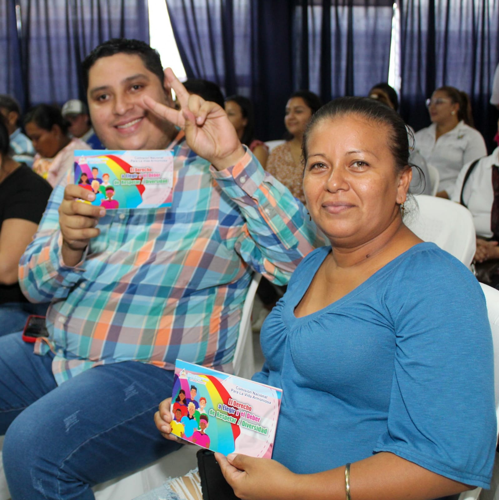 FAMILIAS DE CARAZO CON CARTILLA<br>DIVERSIDAD DIGNA