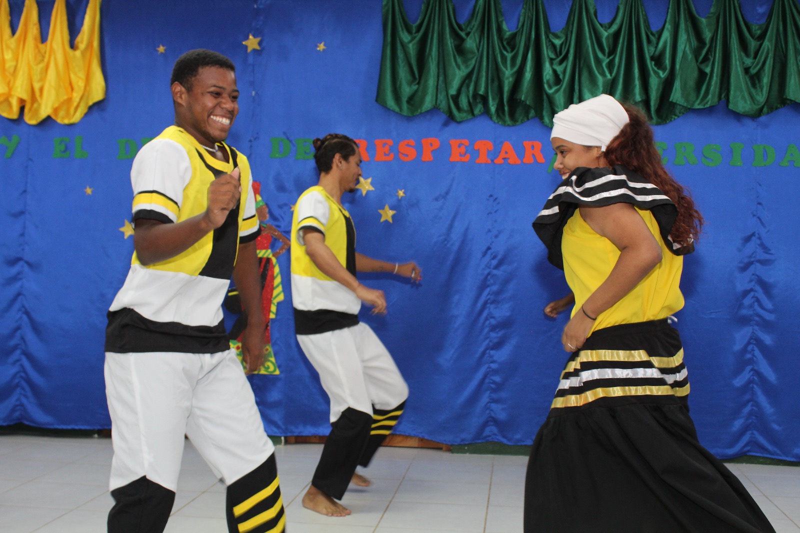 CELEBRANDO PAZ EN UNIDAD